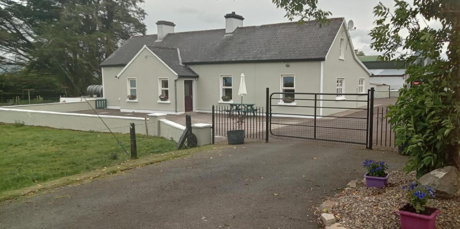 Birdhill Farmhouse Tipperary Exterior photo